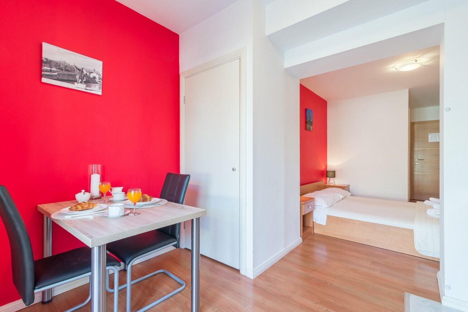 Apartments Bosko 宁 外观 照片