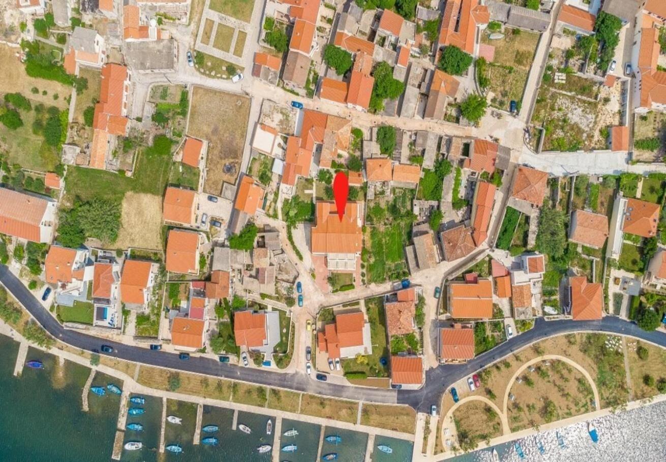 Apartments Bosko 宁 外观 照片